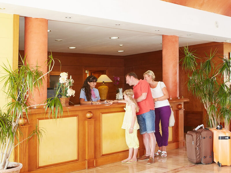 Isla Del Aire Apartments