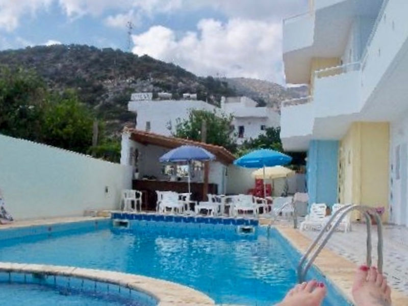 Knossos Studios Stalis