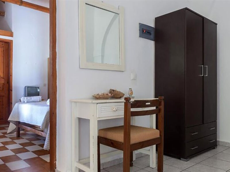 Aparthotel Korfiatis