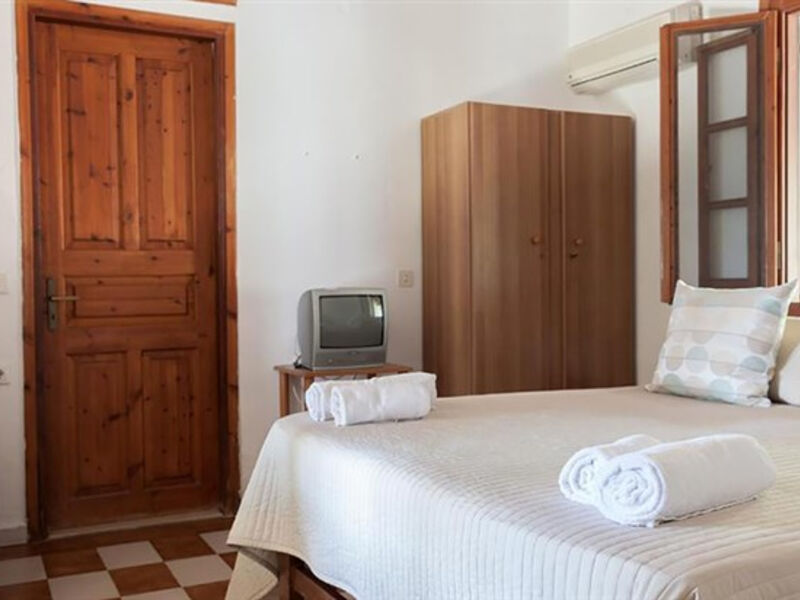Aparthotel Korfiatis