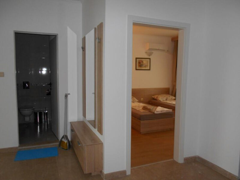 Kristal Apartments II