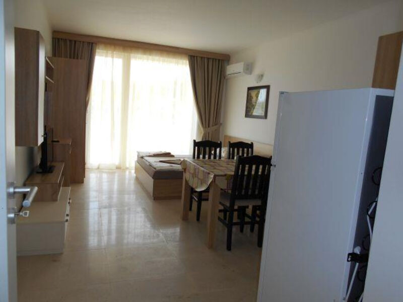 Kristal Apartments II