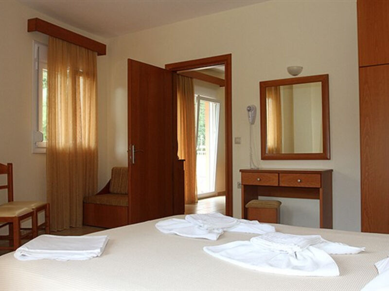 Apartmánový Dům Ladikas