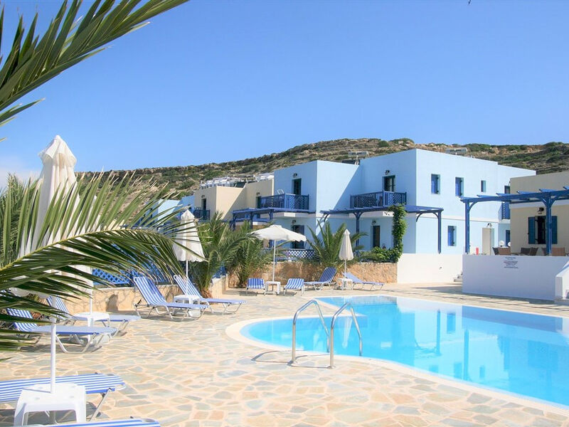 Lefkos Village