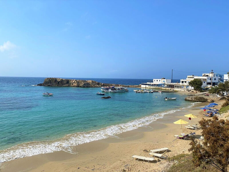 Lefkos Village