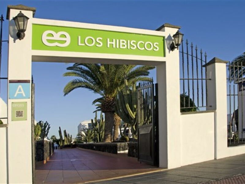 Los Hibiscos