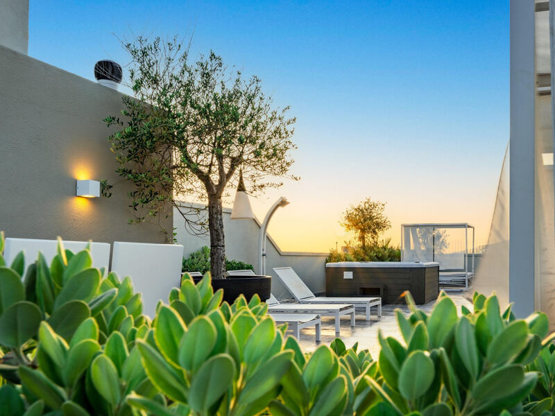 Luna Holiday Complex