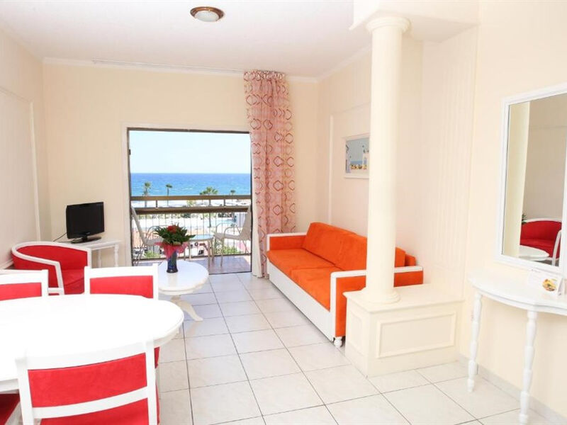 Marlita Beach Hotel Apartments