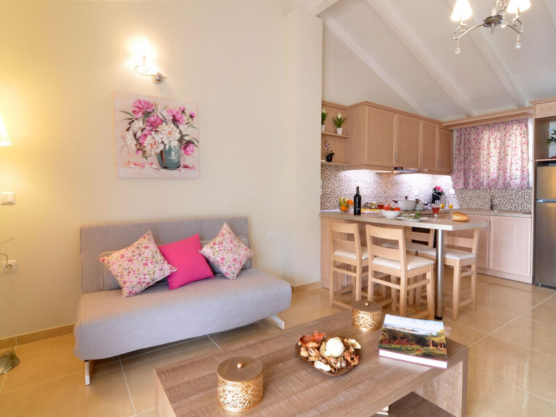 Mazis Apartments