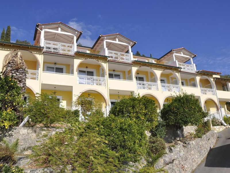 Mazis Apartments