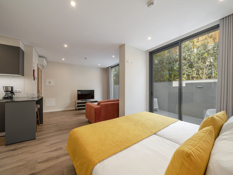 Monumental Plaza By Petit Hotels