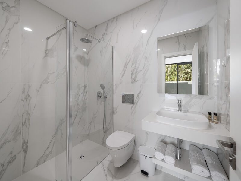 Monumental Plaza By Petit Hotels
