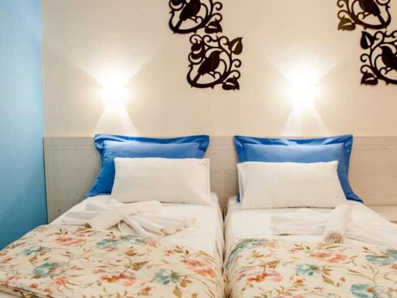 Studia a apartmány Nefeli