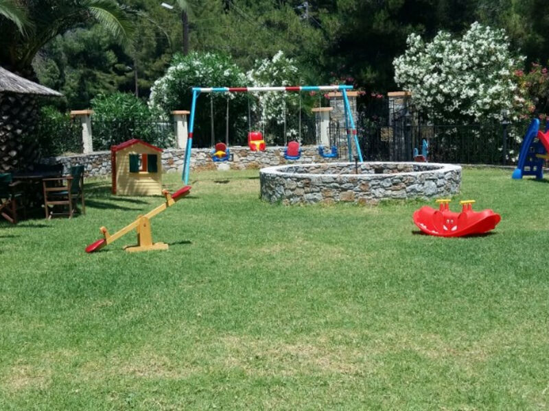 Studia a apartmány Nefeli