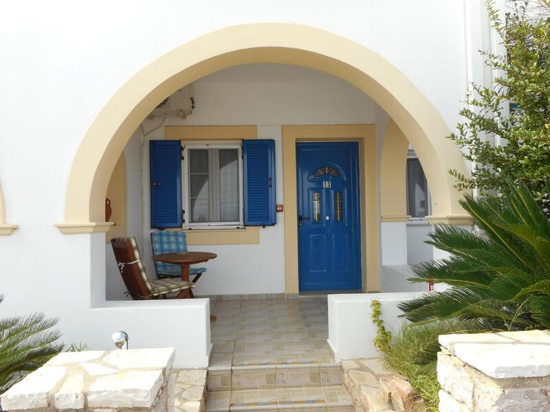 Pantonia