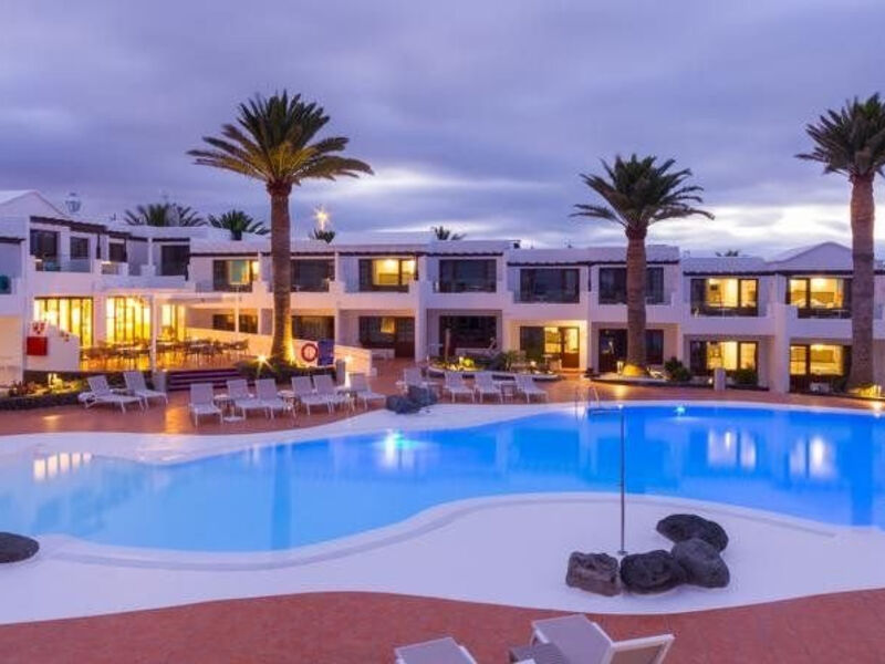 R2 Bahía Kontiki Beach