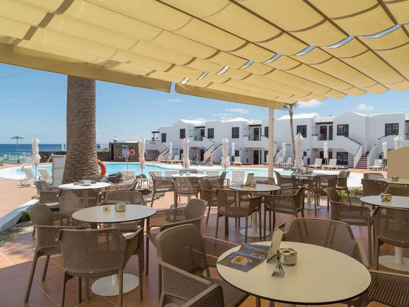 R2 Bahía Kontiki Beach