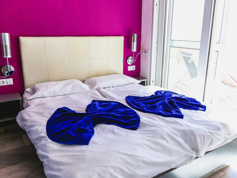 R2 Maryvent Beach Apartment