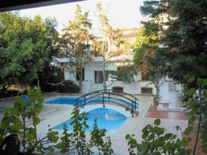 Rena Apartments