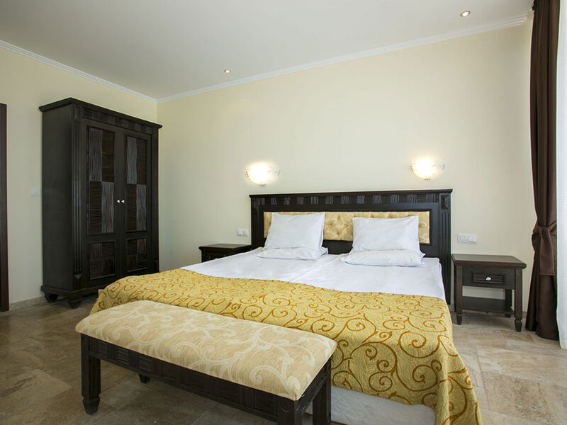 Royal Villas