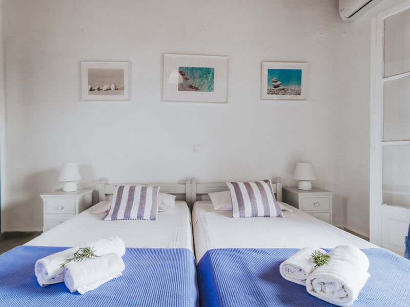 Sunflower Apartments & Studios