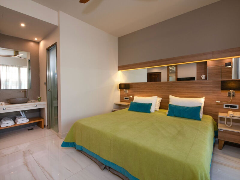 The Atrion Resort & Apartments