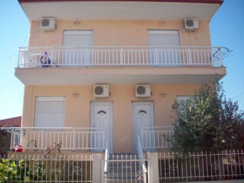 vila Christos II.