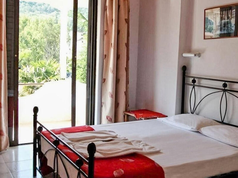 Villa Makis