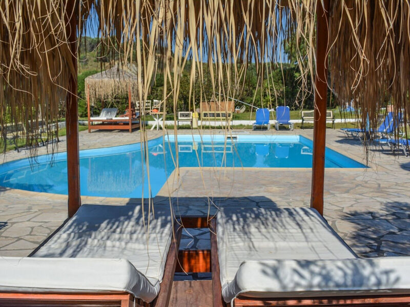 Xi Village Rooms & Apartments