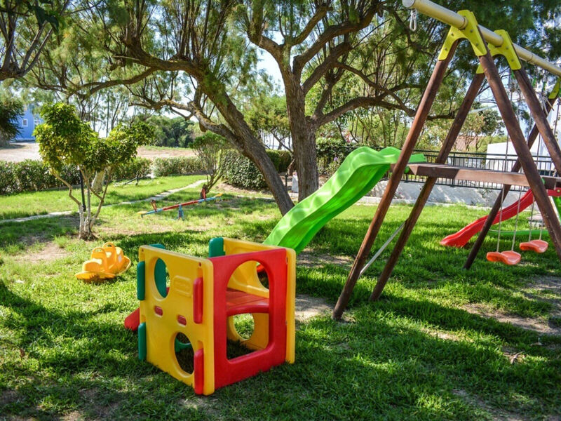 Xi Village Rooms & Apartments