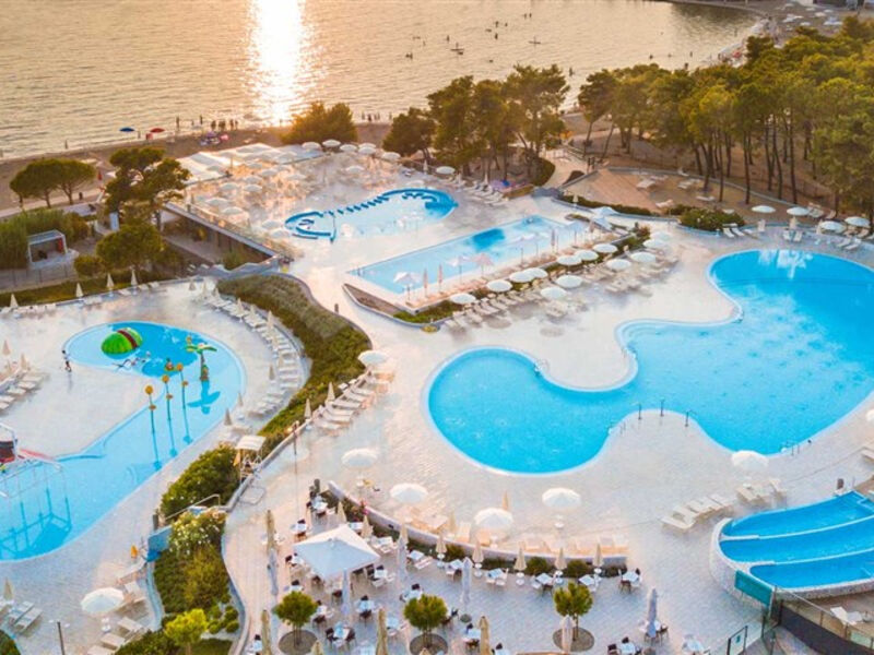 Apartmány Zaton Holiday Resort 4