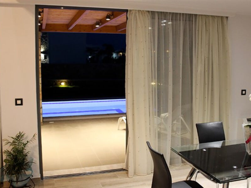 Estrella Villas