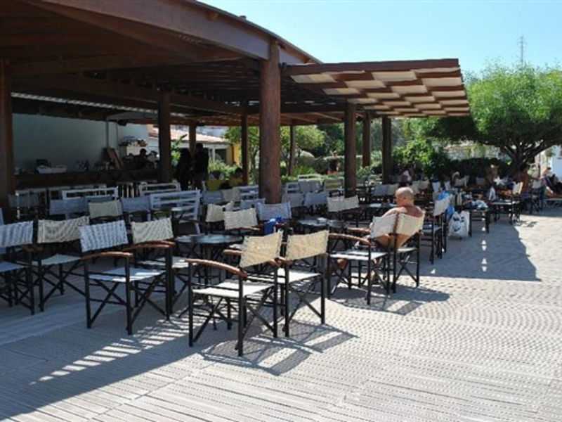 Vily Almiros Beach