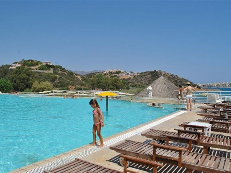 Vily Almiros Beach
